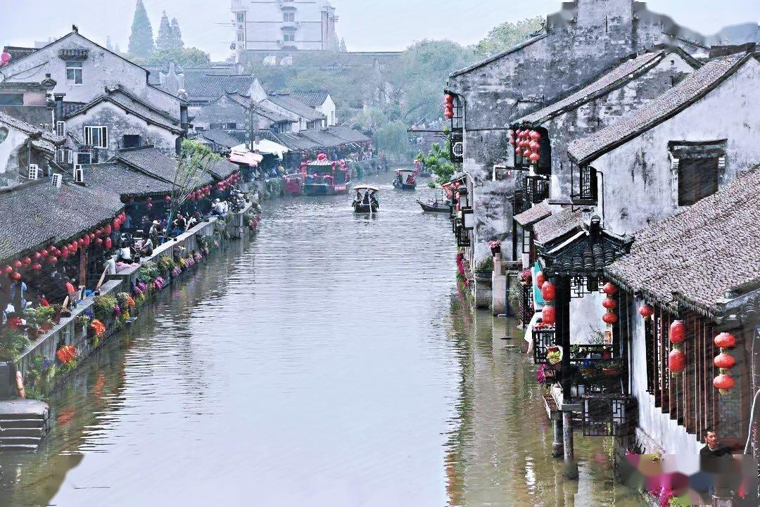 两版双枪老太婆原型对比：一个被劝退离党，一个解放后被处枪决
